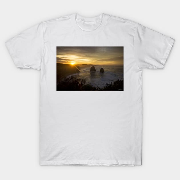 Gog and Magog from the 12 Apostles, Port Campbell National Park, Victoria, Australia. T-Shirt by VickiWalsh